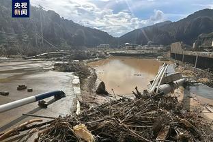 天空预测：水晶宫3-1曼联奥利斯破门，曼联13负破队史英超纪录